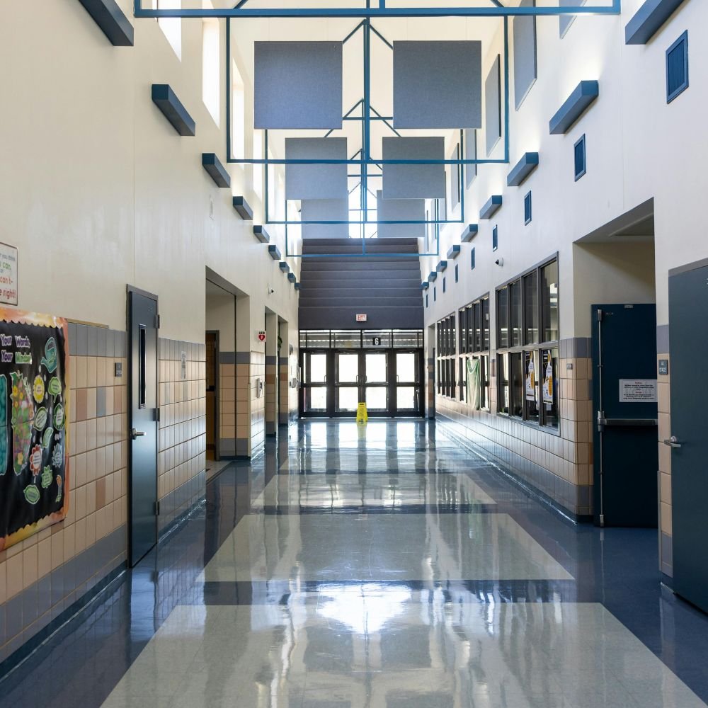5S Clean Up trusted school cleaning team at work in Minneapolis